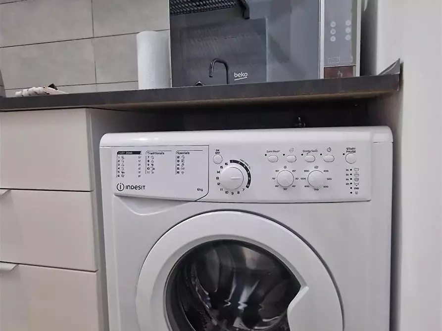 Immagine 20 di Stanza singola in affitto  in Via Ostiense, 343 a Roma