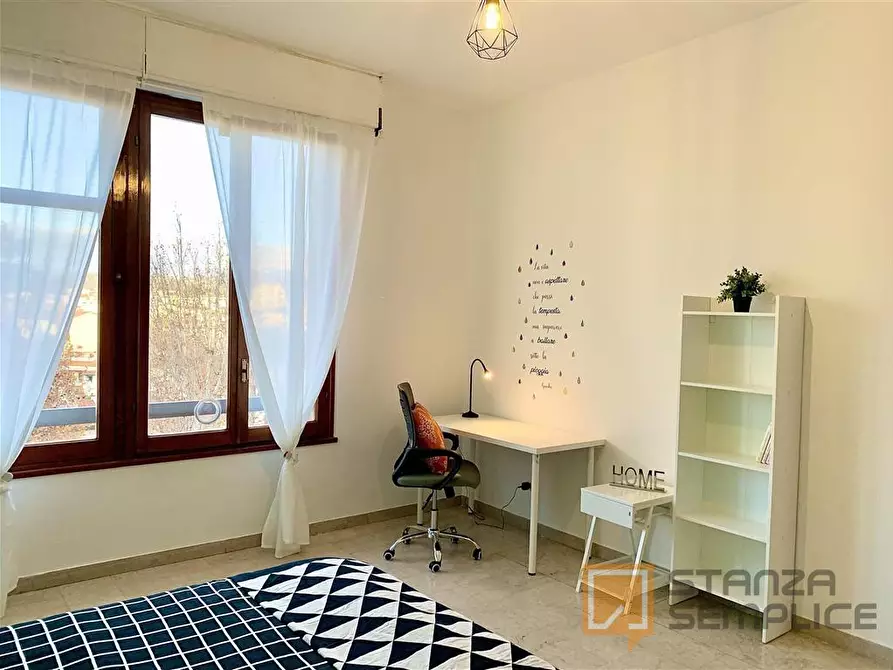 Immagine 11 di Stanza singola in affitto  in VIALE F. REDI 45 a Firenze
