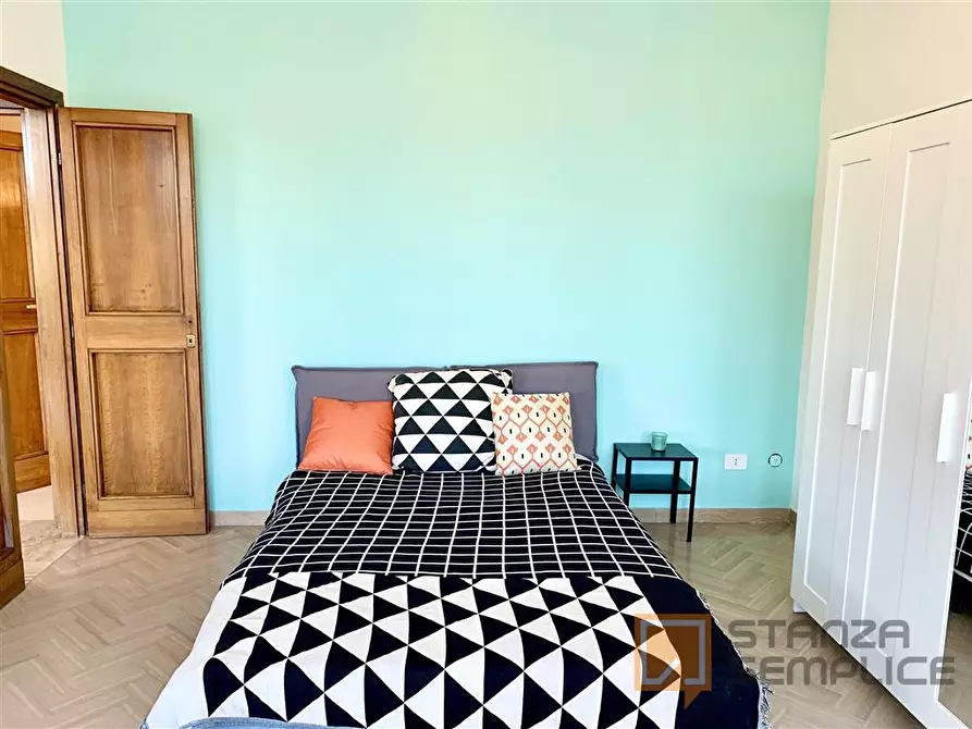 Immagine 4 di Stanza singola in affitto  in VIALE F. REDI 45 a Firenze