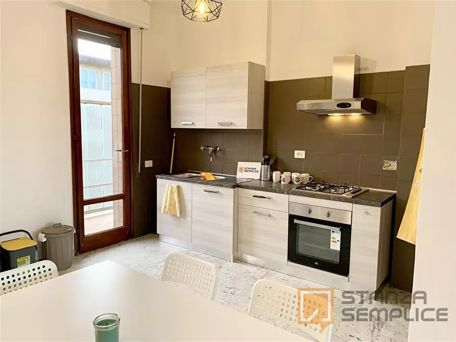 Immagine 10 di Stanza singola in affitto  in VIALE F. REDI 45 a Firenze