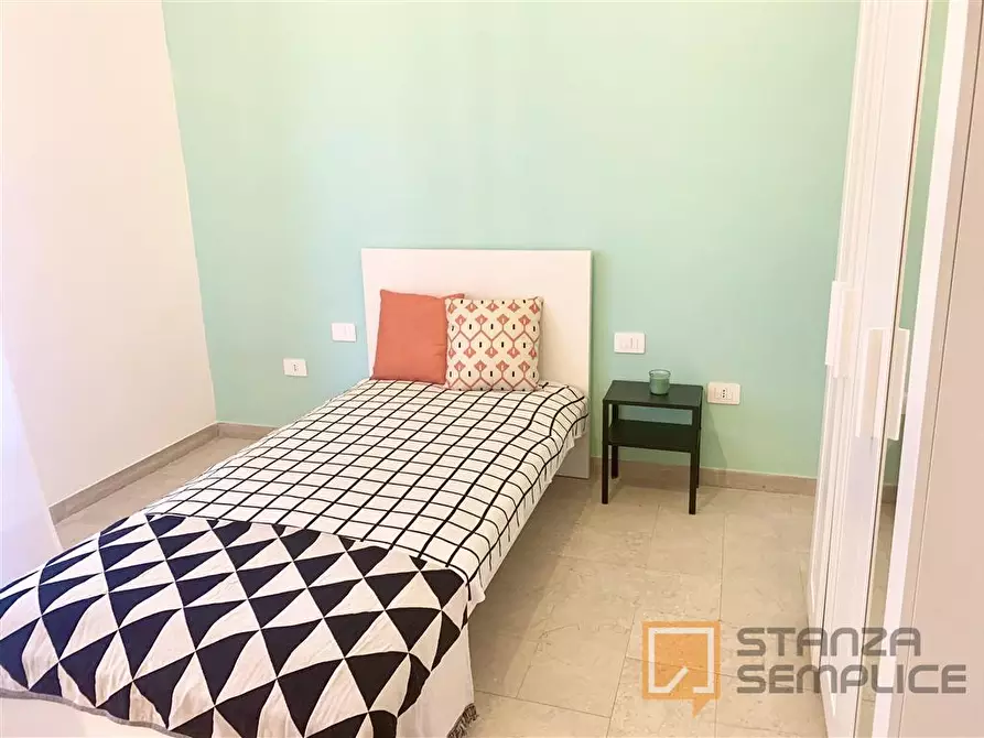 Immagine 6 di Stanza singola in affitto  in VIALE F. REDI 45 a Firenze