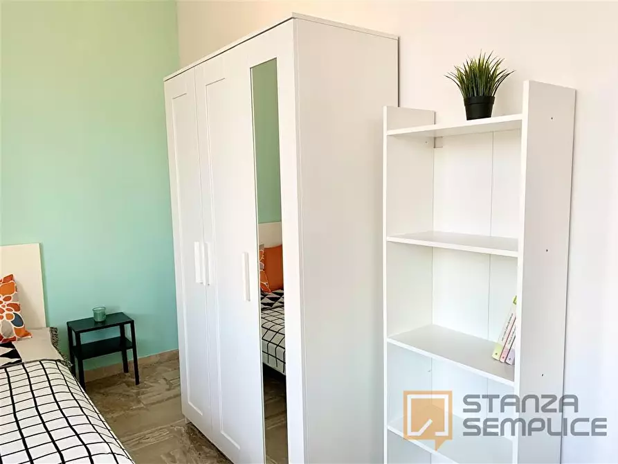 Immagine 2 di Stanza singola in affitto  in VIALE F. REDI 45 a Firenze