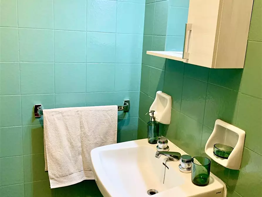 Immagine 19 di Stanza singola in affitto  in VIALE F. REDI 45 a Firenze