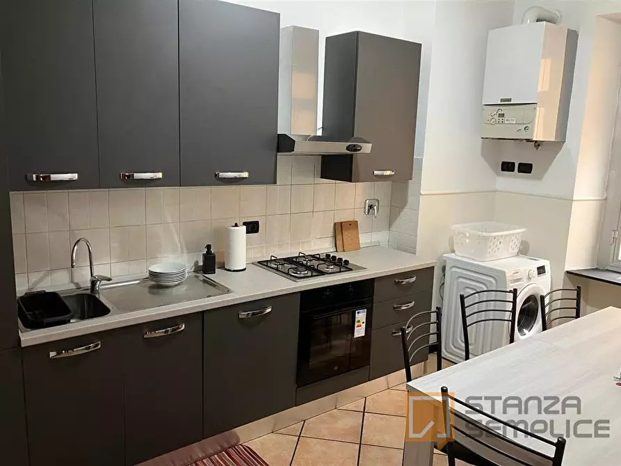 Immagine 1 di Stanza singola in affitto  in VIA GRAMSCI 29/7 a Genova