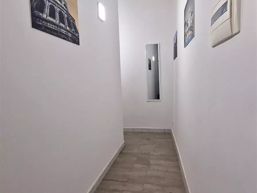 Immagine 22 di Stanza singola in affitto  in Via In Selci, 54 a Roma