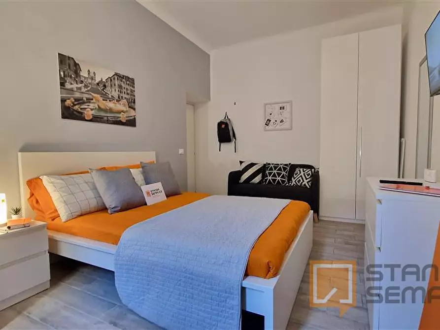 Immagine 10 di Stanza singola in affitto  in Via In Selci, 54 a Roma