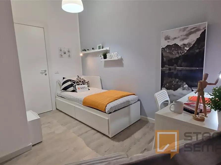 Immagine 9 di Stanza singola in affitto  in Via In Selci, 54 a Roma