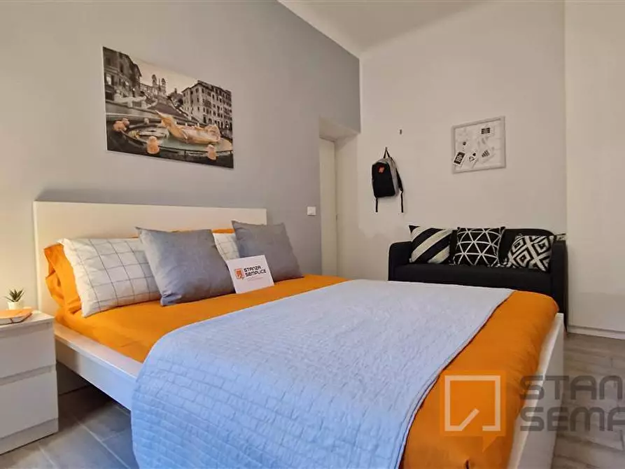 Immagine 12 di Stanza singola in affitto  in Via In Selci, 54 a Roma