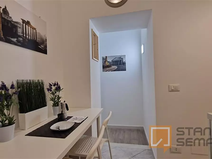 Immagine 18 di Stanza singola in affitto  in Via In Selci, 54 a Roma