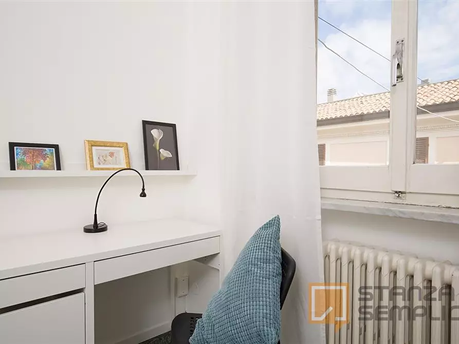 Immagine 2 di Stanza singola in affitto  in Via CORSO D'AUGUSTO, 108 a Rimini