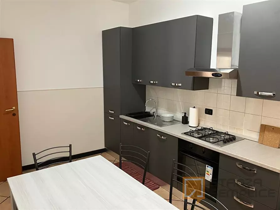 Immagine 1 di Stanza singola in affitto  in VIA GRAMSCI 29/7 a Genova