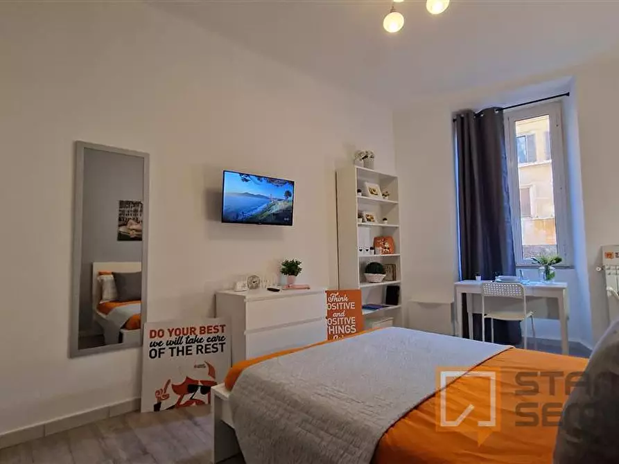 Immagine 6 di Stanza singola in affitto  in Via In Selci, 54 a Roma