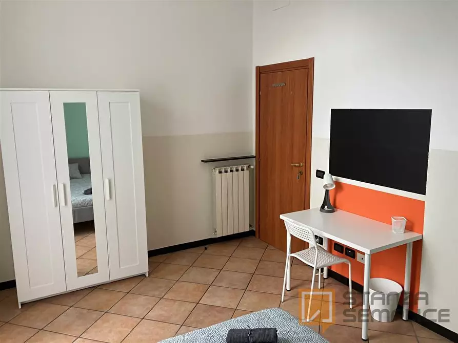 Immagine 3 di Stanza singola in affitto  in VIA GRAMSCI 29/7 a Genova