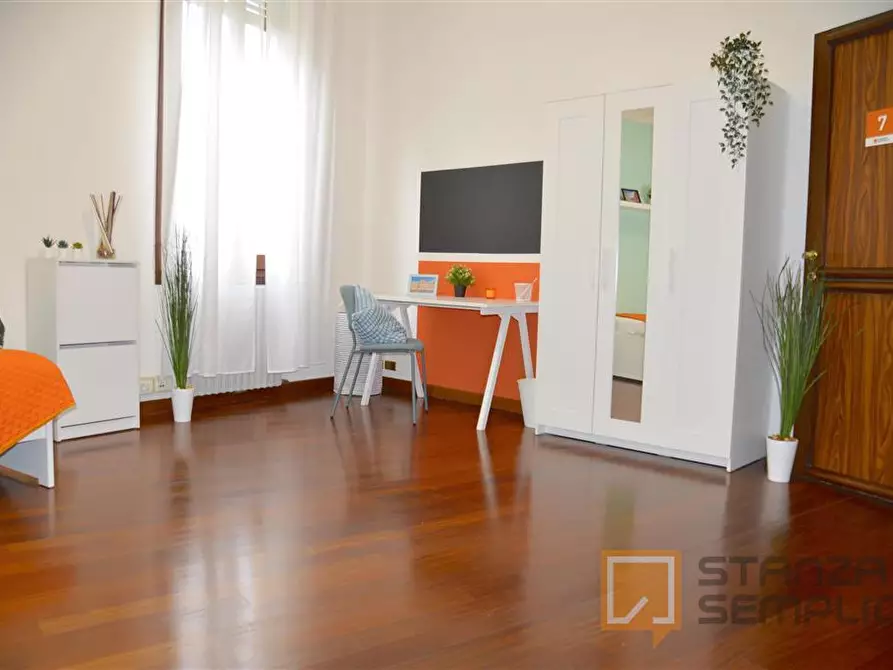 Immagine 5 di Stanza singola in affitto  in Piazzale Risorgimento 12 a Modena