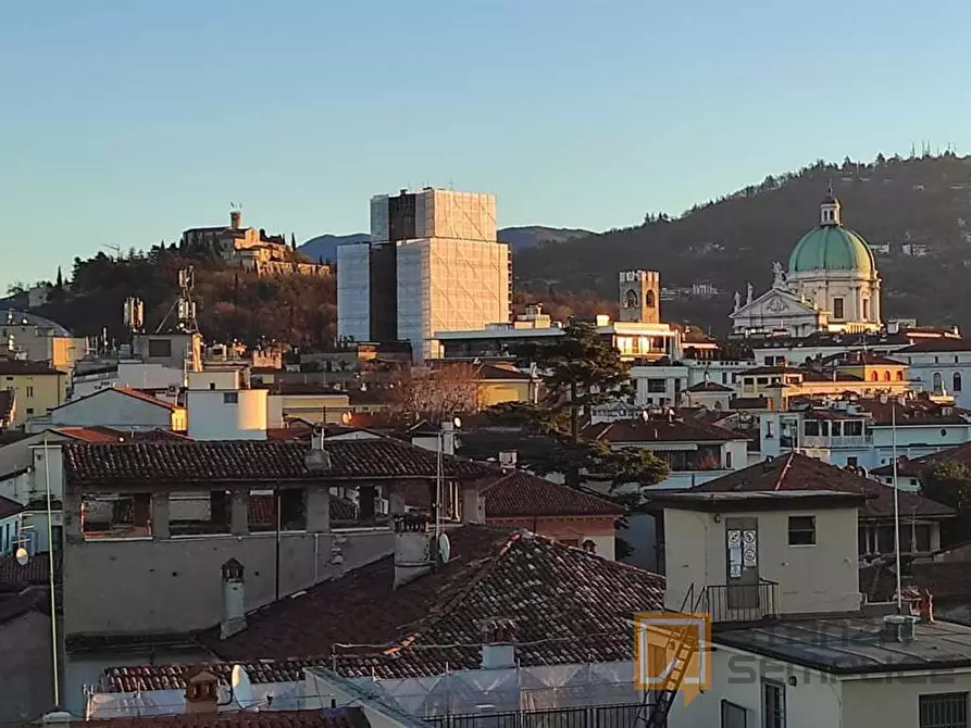 Immagine 6 di Stanza singola in affitto  in Corso Martiri della Libertà 23 a Brescia