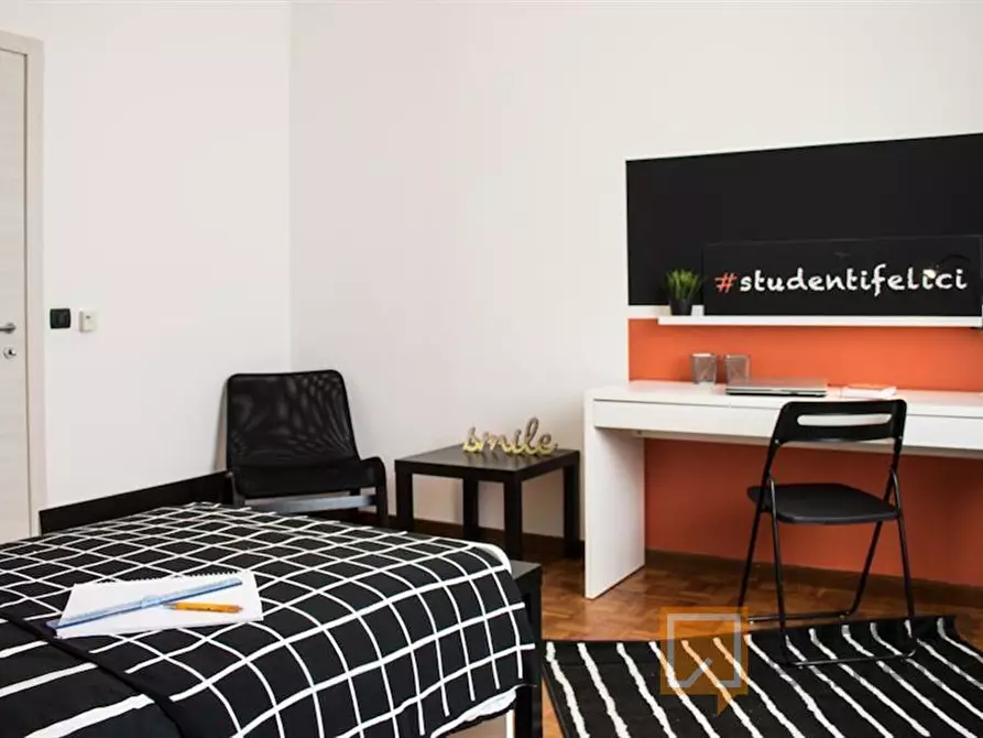 Immagine 3 di Stanza singola in affitto  in Via Pusterla 5 a Brescia