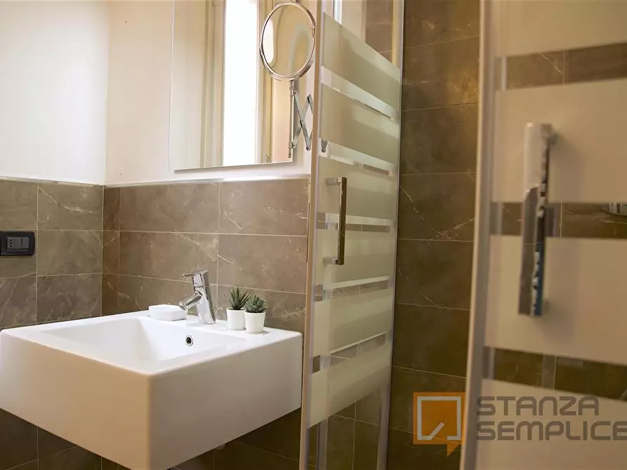 Immagine 6 di Stanza singola in affitto  in Via Marsili 2 a Bologna