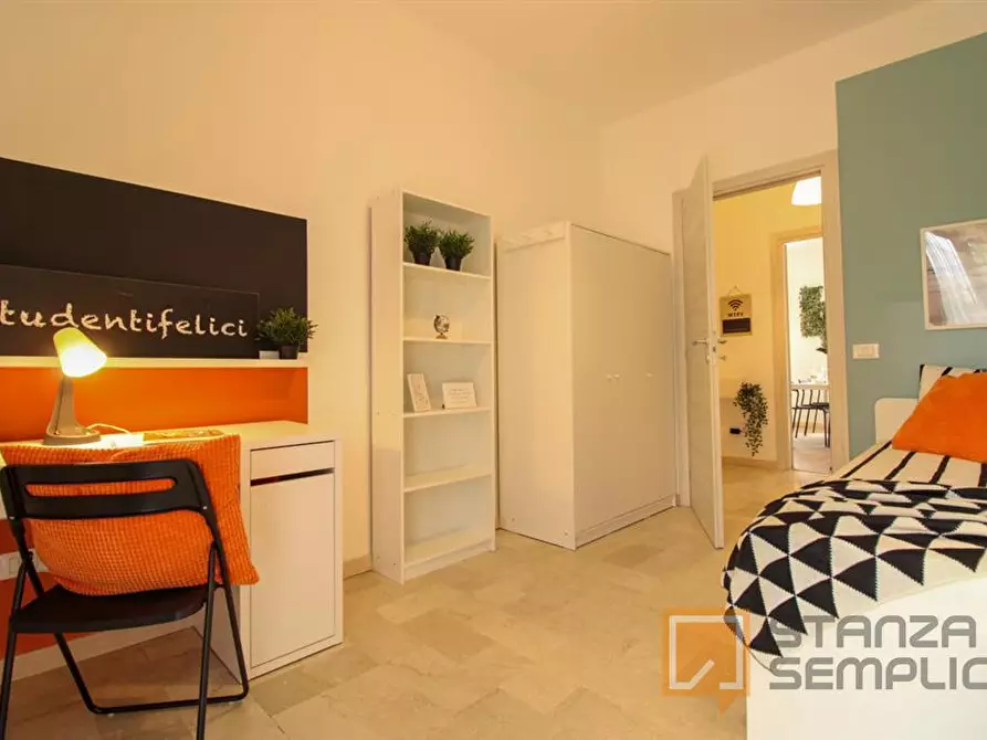 Immagine 2 di Stanza singola in affitto  in Via Bligny 15 a Brescia