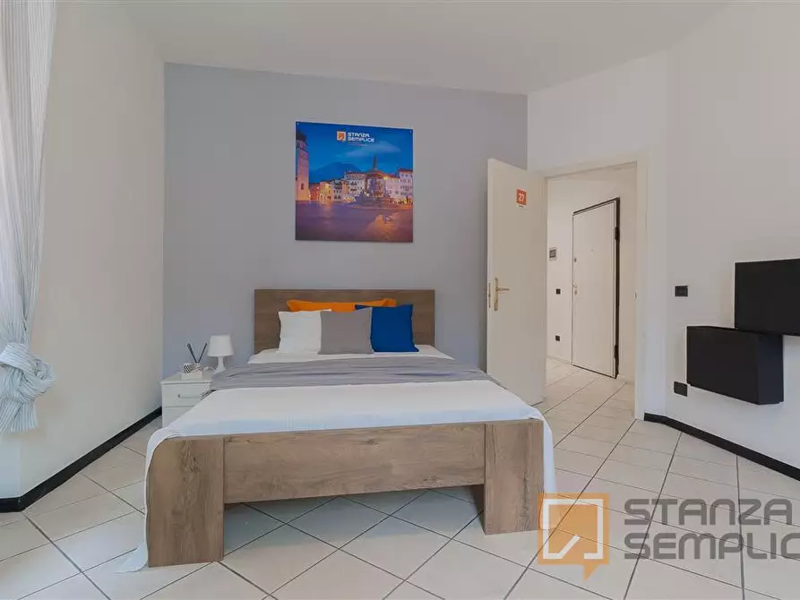 Immagine 1 di Stanza singola in affitto  in Largo Nazario Sauro, 11 a Trento