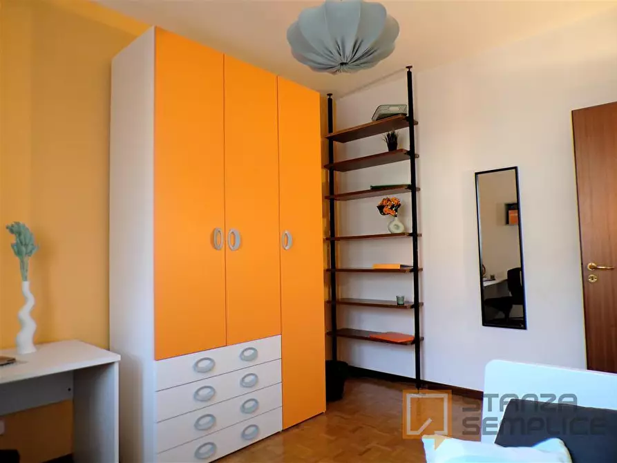 Immagine 43 di Stanza singola in affitto  in Via  Rodolfo Mondolfo 7 a Bologna