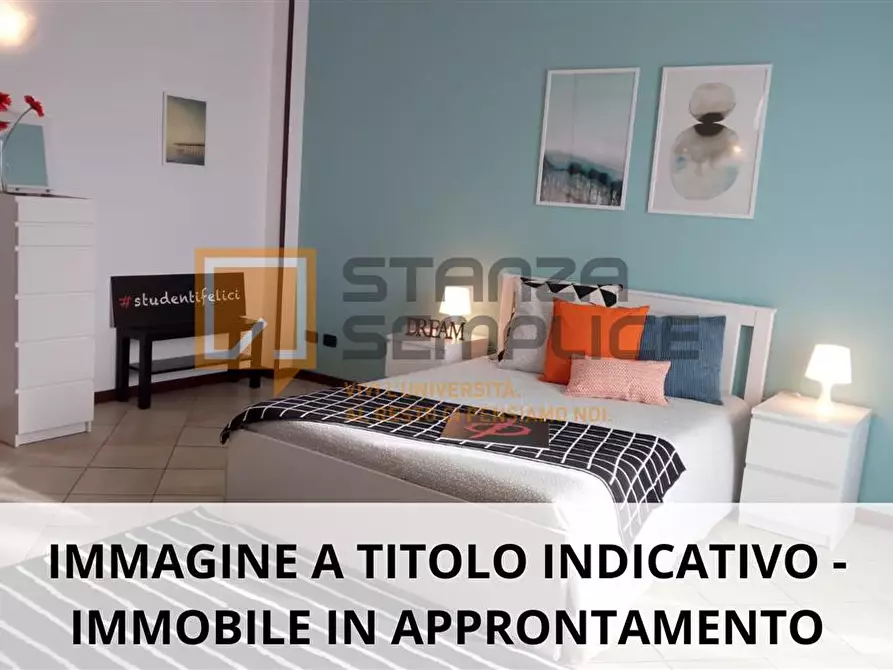 Immagine 1 di Stanza singola in affitto  in Via Giardini 111 a Modena