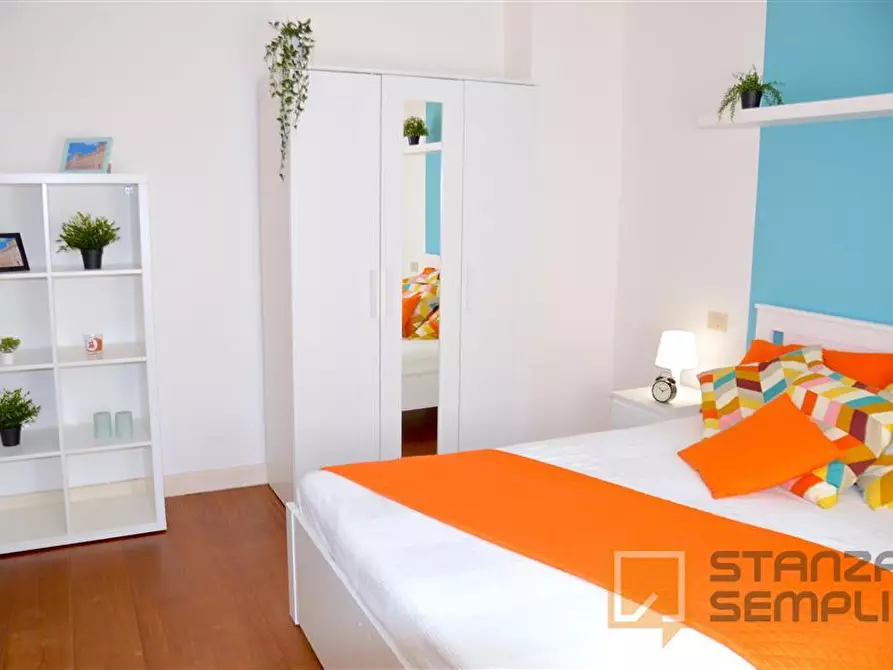 Immagine 8 di Stanza singola in affitto  in Via Ciro Menotti 52 a Modena