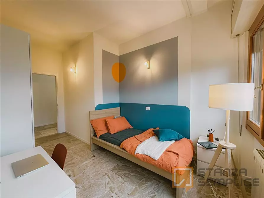 Immagine 2 di Stanza singola in affitto  in Via Cipro 8 a Brescia