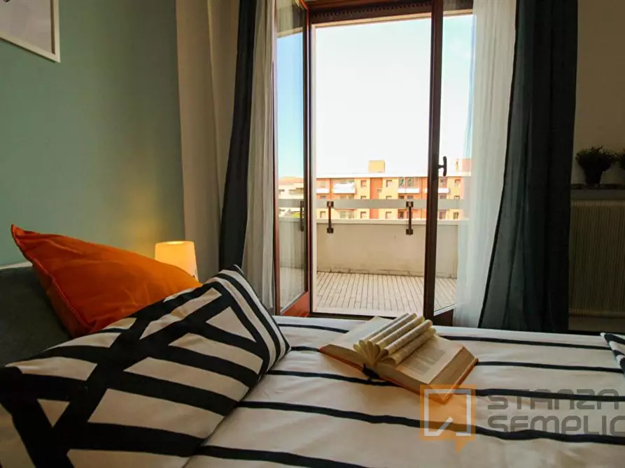 Immagine 4 di Stanza singola in affitto  in Via Creta 30 a Brescia