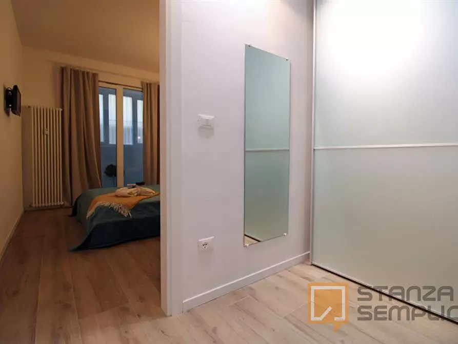 Immagine 3 di Stanza singola in affitto  in Via Menganti 8 a Bologna