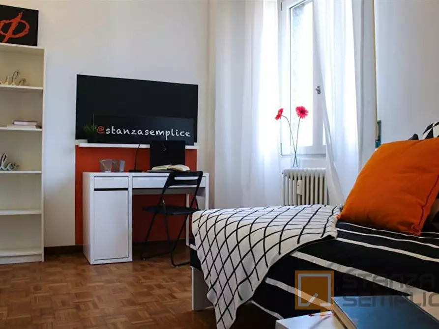 Immagine 2 di Stanza singola in affitto  in Via Pusterla 5 a Brescia