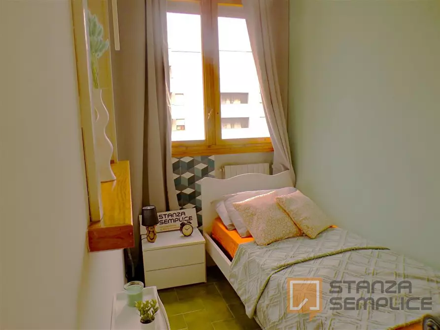 Immagine 15 di Stanza singola in affitto  in Via  Rodolfo Mondolfo 7 a Bologna