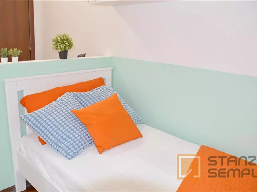 Immagine 7 di Stanza singola in affitto  in Piazzale Risorgimento 12 a Modena