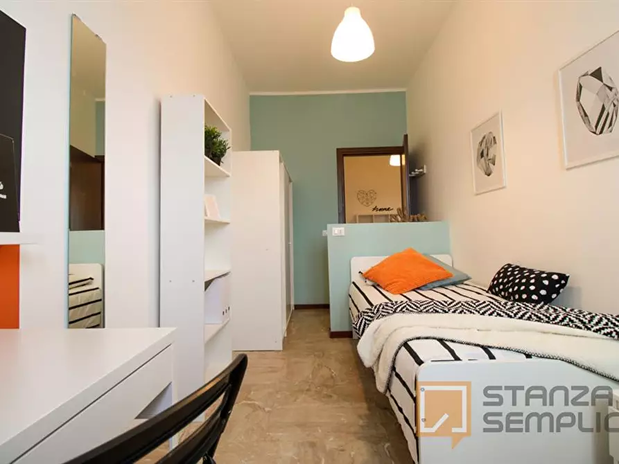 Immagine 3 di Stanza singola in affitto  in Via Creta 30 a Brescia