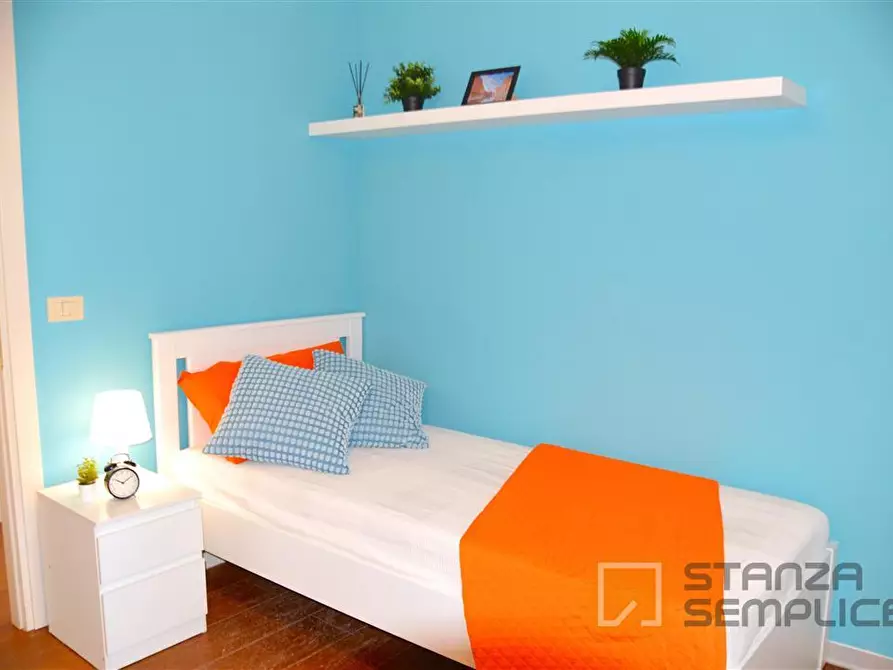 Immagine 3 di Stanza singola in affitto  in Via Ciro Menotti 52 a Modena