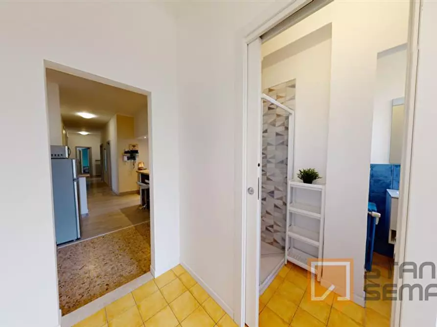 Immagine 24 di Stanza singola in affitto  in Corso Martiri della Libertà 23 a Brescia