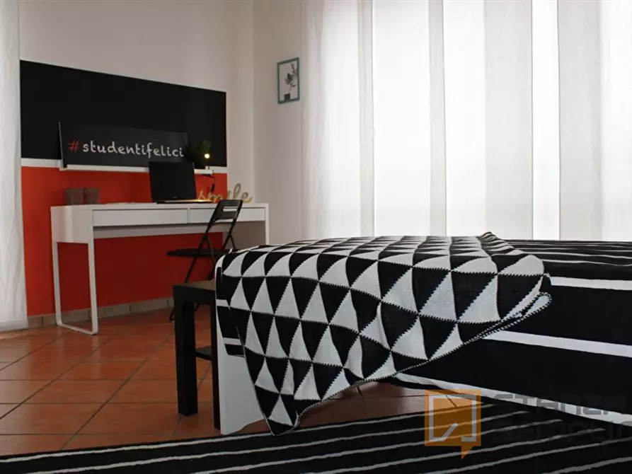 Immagine 2 di Stanza singola in affitto  in Via Ambaraga 60 a Brescia