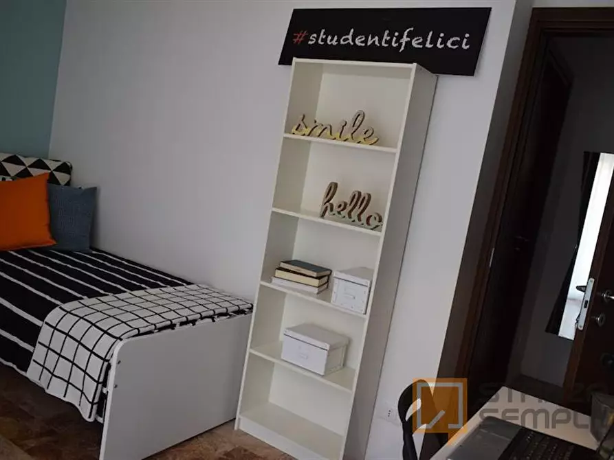 Immagine 2 di Stanza singola in affitto  in Via Zadei 11 a Brescia