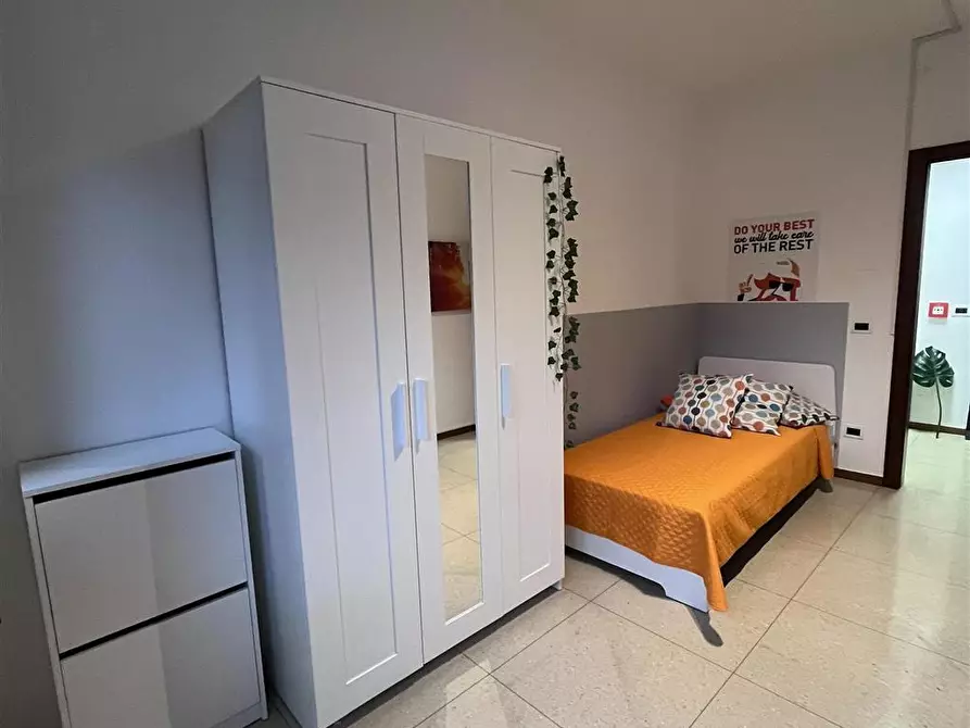 Immagine 2 di Stanza singola in affitto  in Via Del Brennero, 136 a Trento