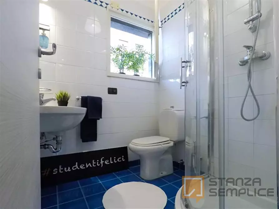 Immagine 11 di Stanza singola in affitto  in Via Pusterla 5 a Brescia