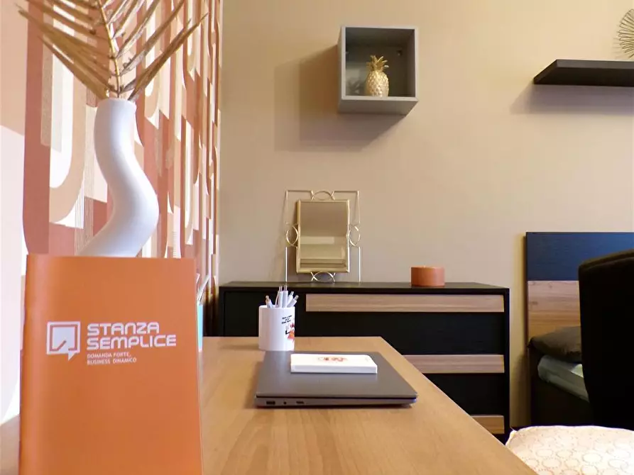 Immagine 6 di Stanza singola in affitto  in Via  Rodolfo Mondolfo 7 a Bologna