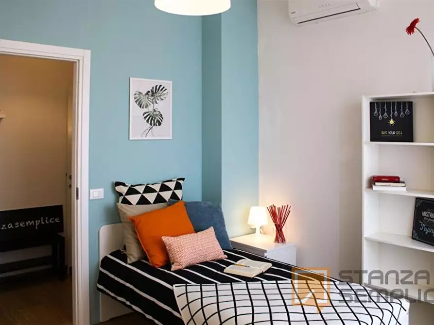 Immagine 3 di Stanza singola in affitto  in Via Pusterla 5 a Brescia