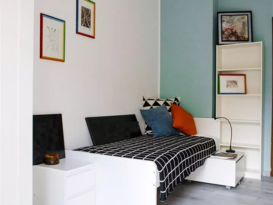 Immagine 1 di Stanza singola in affitto  in Piazza Isolo 13/A a Verona