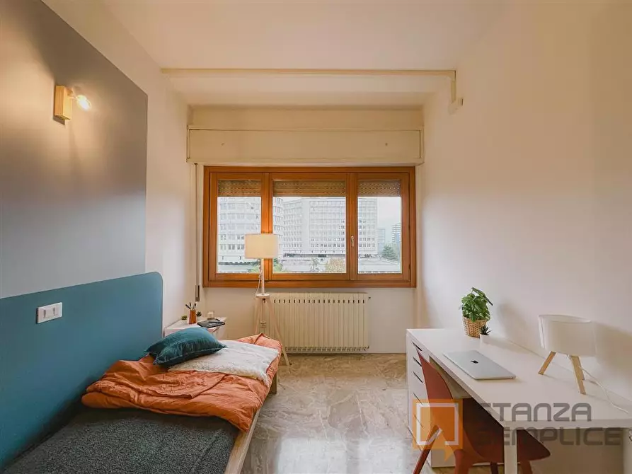 Immagine 5 di Stanza singola in affitto  in Via Cipro 8 a Brescia