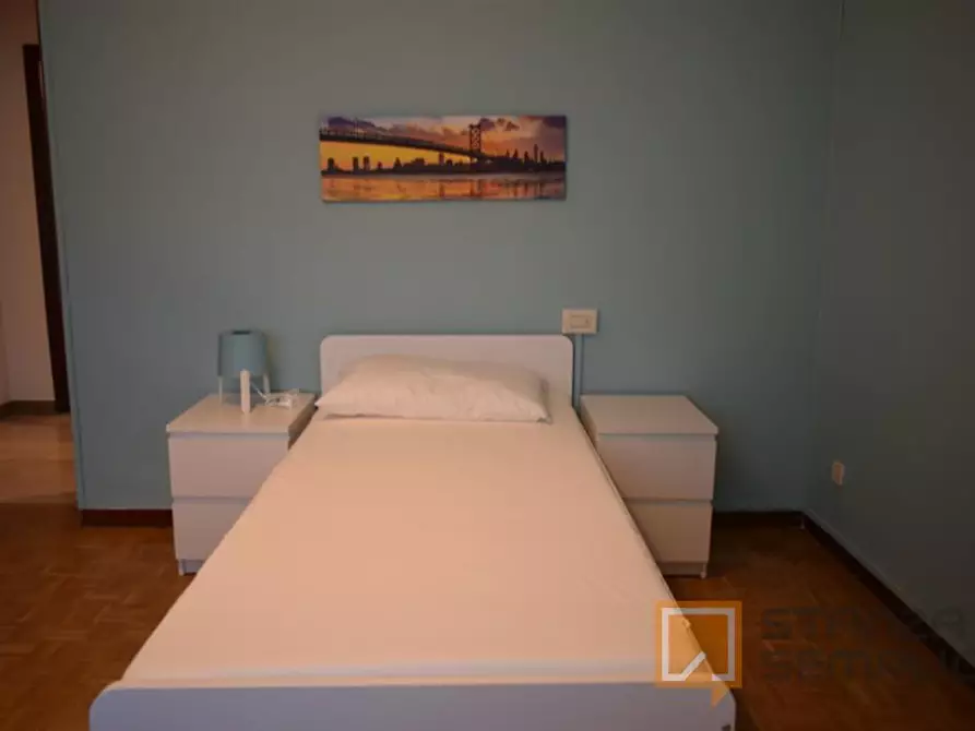 Immagine 4 di Stanza singola in affitto  in Via Rocca D'anfo 7 a Brescia