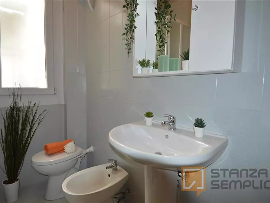 Immagine 11 di Stanza singola in affitto  in Via Melotti 22 a Modena