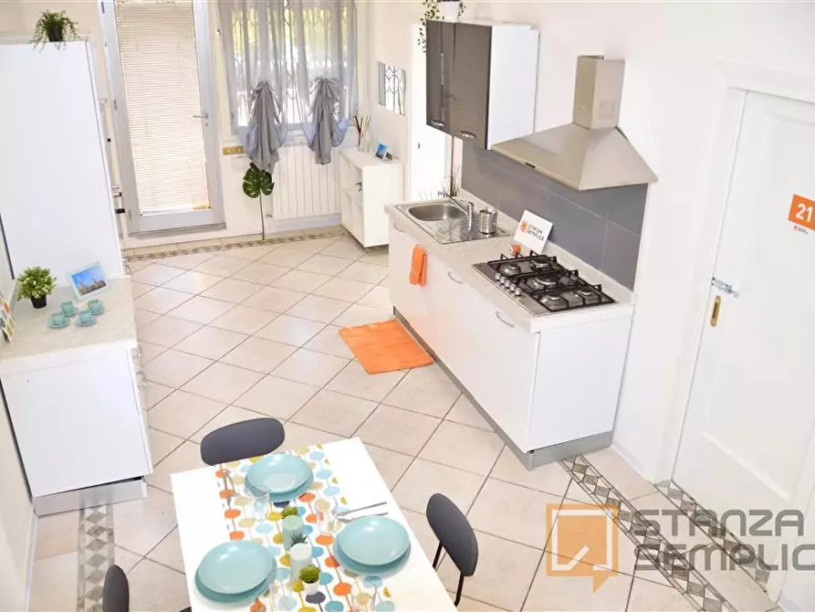 Immagine 5 di Stanza singola in affitto  in Via Brescia 61 a Modena