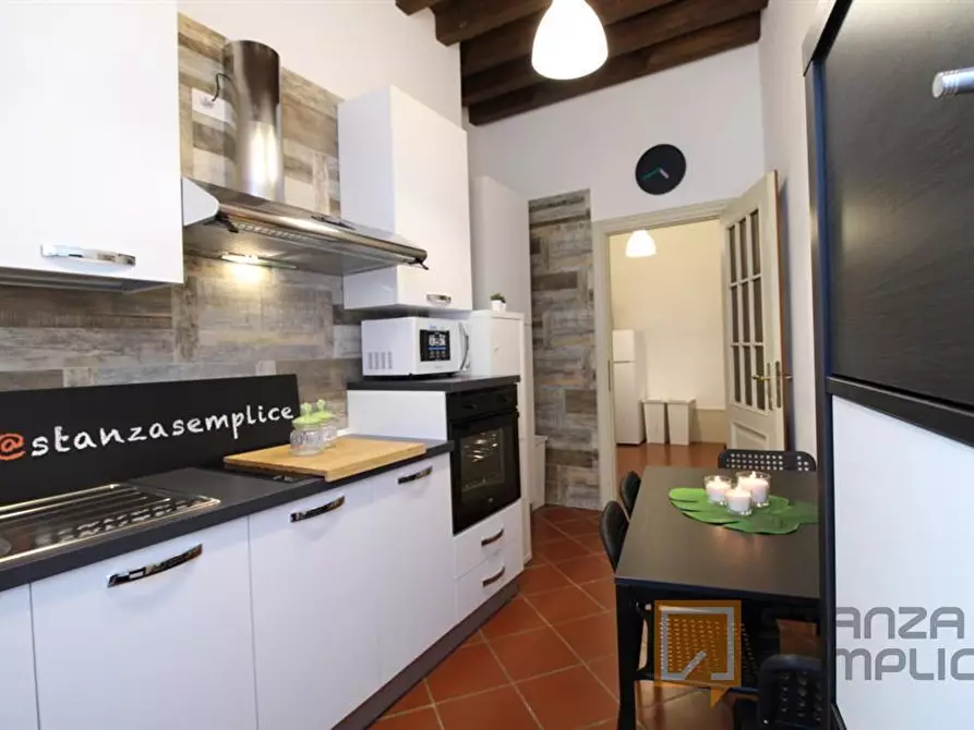 Immagine 4 di Stanza singola in affitto  in Via Trieste 19 a Brescia