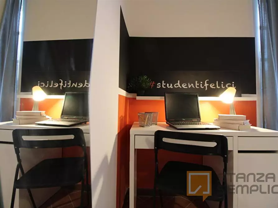 Immagine 3 di Stanza singola in affitto  in Via Trieste 19 a Brescia