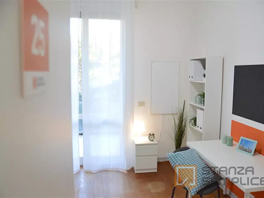 Immagine 3 di Stanza singola in affitto  in Via Ciro Menotti 52 a Modena