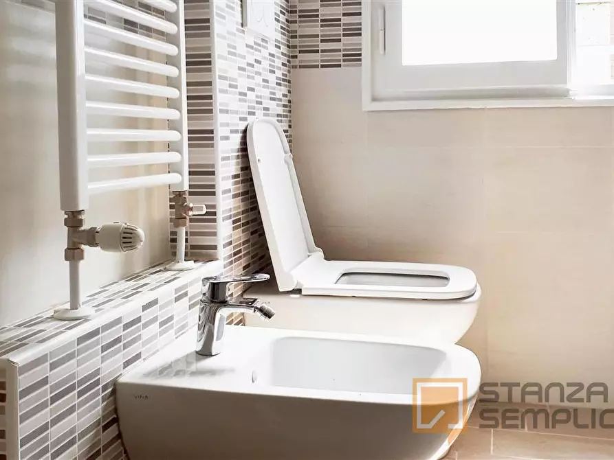 Immagine 11 di Stanza singola in affitto  in Via De Giovanni 22 a Bologna